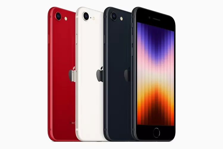 Tampilan iPhone SE Generasi Terbaru yang Sering Disebut iPhone SE 3 Maupun iPhone SE 2022 (Tangkapan Layar Situs Apple)