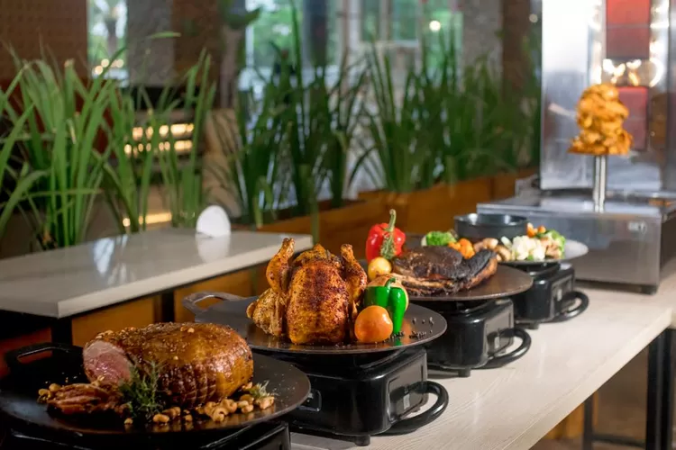 Aston Cirebon akan kembali menghadirkan Kampoeng Ramadan sepanjang bulan puasa 2022. 