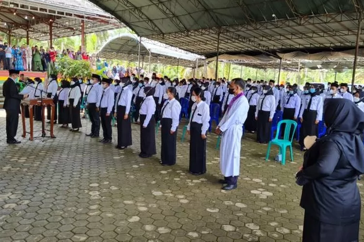 Bupati PALI Lantik 179 Pegawai PPPK (Budi Suwarno)