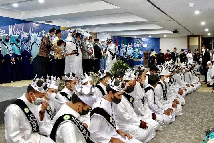 Suasana wisuda 220 santri Tahfiz Al Quran Pondok Tahfiz Wadil Quran Tangerang - Foto: Henry Lukmanul Hakim