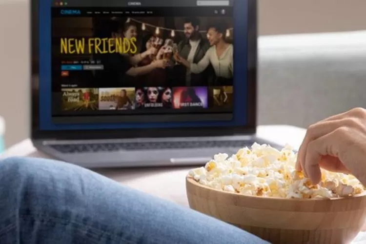 Ilustrasi. Situs nonton film pengganti LK21 dan IndoXXI paling baru dan legal.  (freepik)