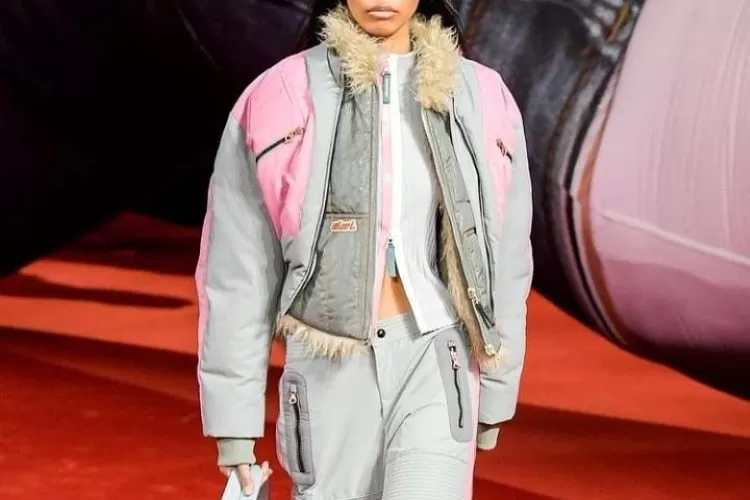 Nafa Salvana, dari Karawang ke Milan Fashion Week, direkrut agensi model saat makan di warung pecel lele. (Foto: Instagram @whoknows.models)