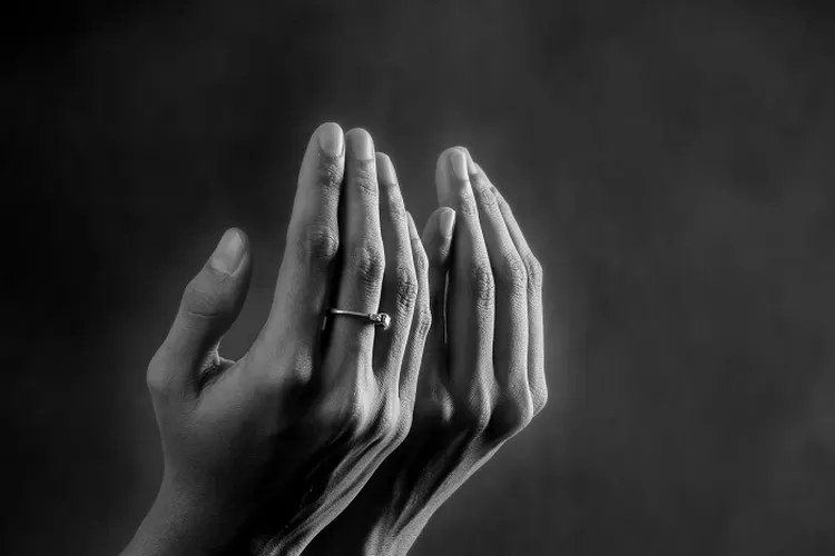 Malam Nisfu Syaban, Baca Doa ini pada Malam Nisfu Syaban, Malam Seluruh Umat Muslim Berbondong &ndash; Bondong Mencari Pengampunan (pixabay.com/@artadyagumelar)