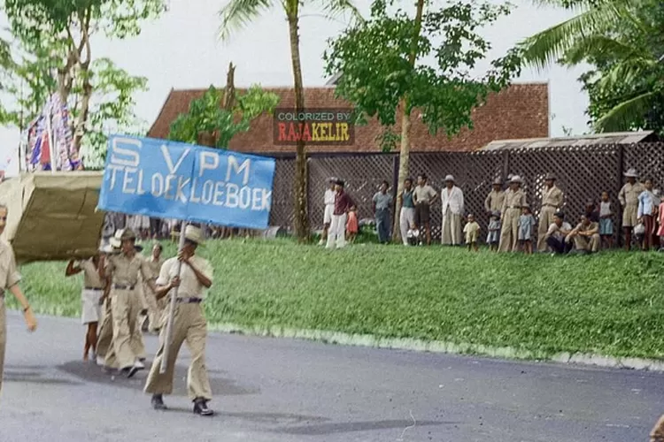 Pawai Merayakan Pengiriman Minyak Pertama Dari Kilang SVPM Pendopo ke Kilang Minyak SVPM Palembang  (Dok. Instagram @rajakelir)
