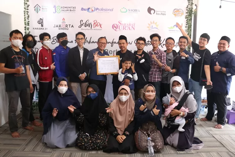 Rumah Sosial Kutub berkolaborasi dengan 22 komunitas sosial dan kemasyarakatan se-Jabodetabek untuk mengkhikmatkan Program Ramadhan 1443 H  (AG Sofyan)