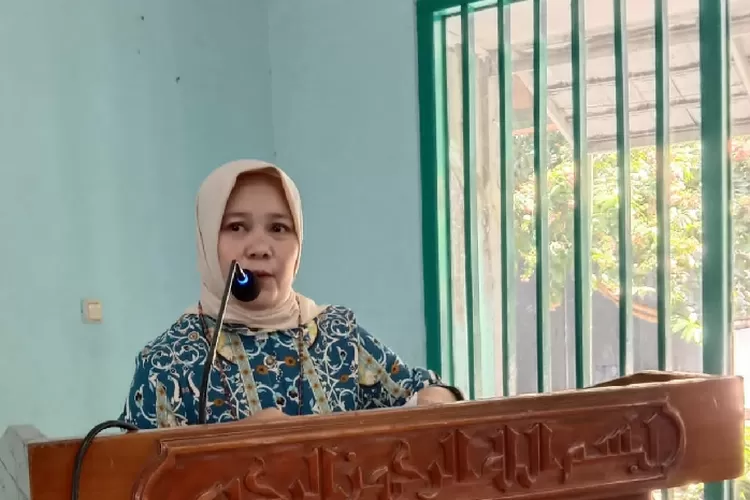 Ketua Umum Yayasan  Ibu Ir. Iin Indra Ningsih Abidin saat membuka acara. (Sokumentasi/Bogor Times)