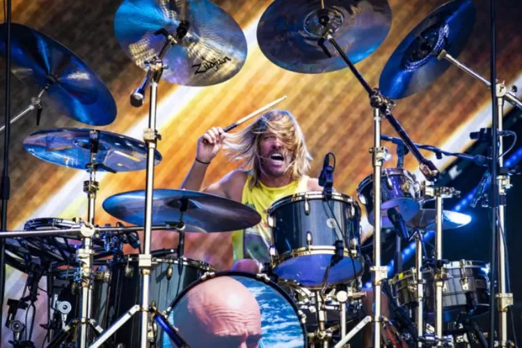 Dalam tubuh  Taylor Hawkins Drummer Foo Fighters ditemukan 10 zat narkoba (Ist)