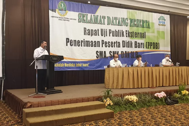 Rapat Uji Publik Eksternal Penerimaan Peserta Didik Baru atau PPDB (Foto: Gorajuara.com/Sekjen DPP AKSI)