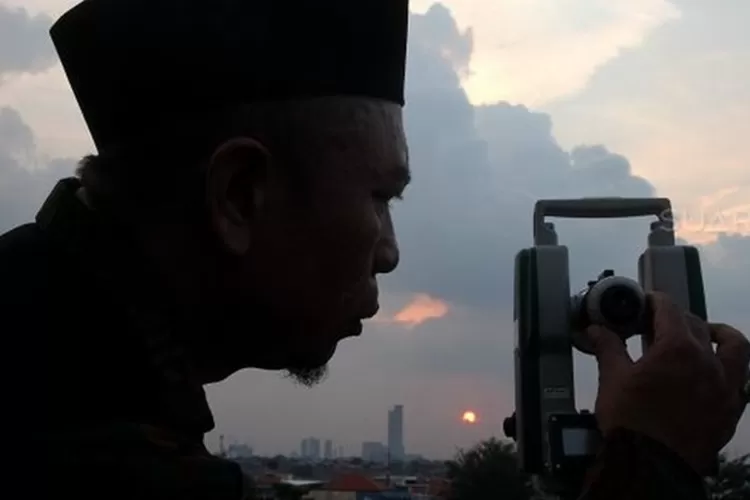 Jemaah Tarekat Naqsabandiyah Al Kholidiyah Jalaliyah di Sumatera Utara pastikan 1 Ramadhan 1443 Hijriah jatuh pada tanggal 1 April 2022. (suara.com)