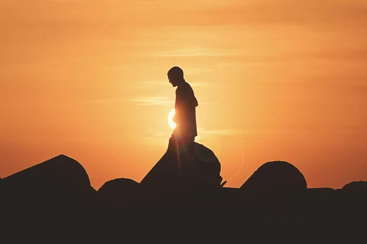 Ilustrasi terdapat 3 golongan orang berpuasa di bulan Ramadhan (Unsplash)