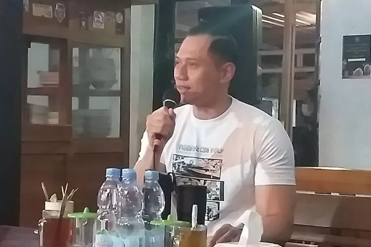  AHY saat menyampaikan pandangan politiknya dalam kunjungan ke Jogja. ( Foto: Dokumentasi Partai Demokrat)
