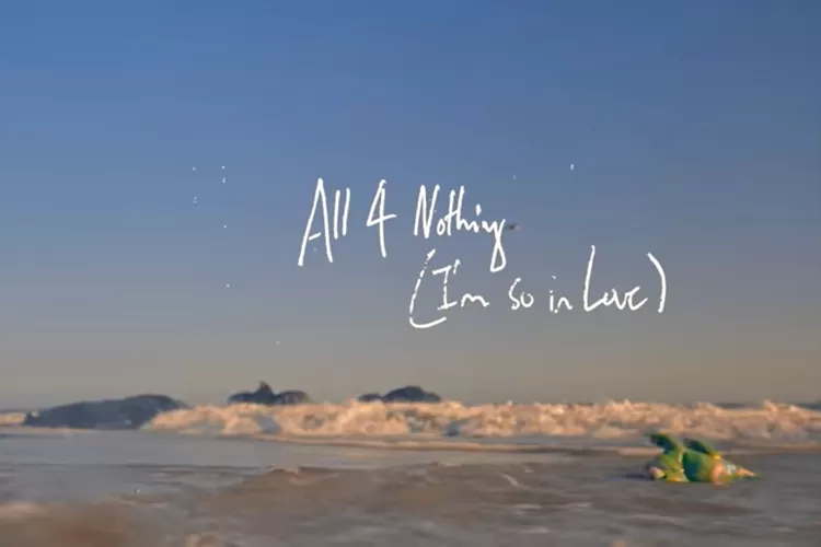 Berikut ini Lirik Lagu​ All 4 Nothing (I&rsquo;m So In Love) &ndash; Lauv (YouTube/Lauv)