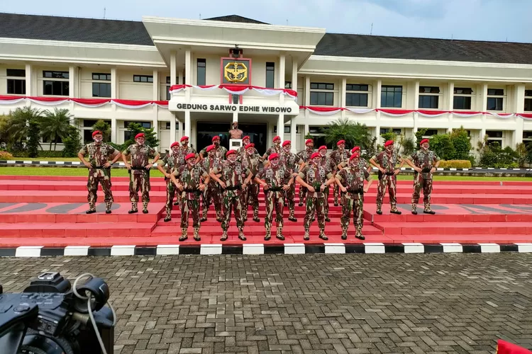 Acara serah terima jabatan Danjen Kopassus digelar di Lapangan Upacara Makopassus, Cijantung, Jakarta Timur
