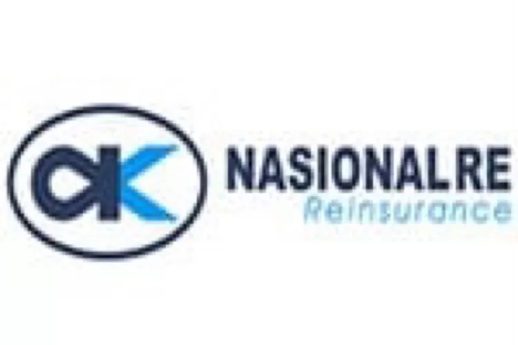 Asuransi Nasional RE menunaikan zakat oerusahaan melalui  Baznas RI. (Nasional RE)