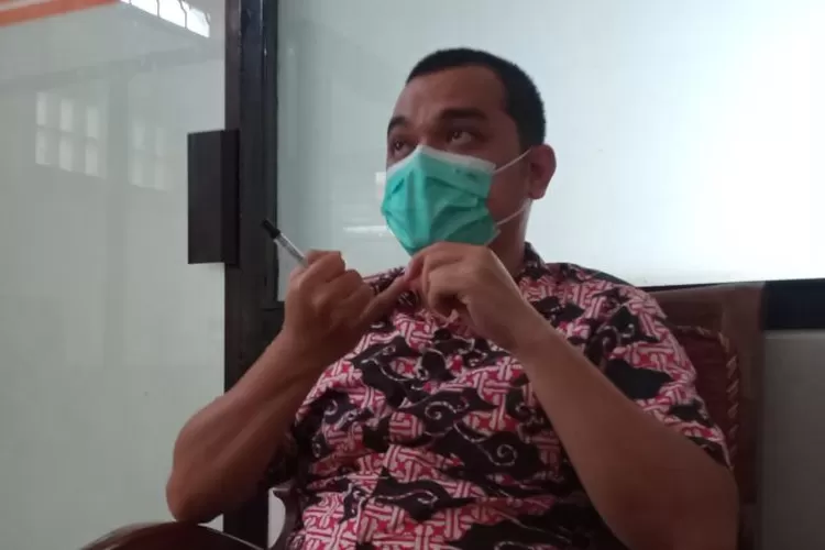 Kepala Kantor Pos Temanggung, Arif Maulana  (Foto: Arif Zaini Arrosyid)