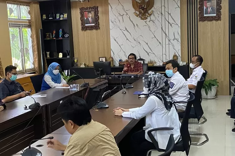  Komisi D DPRD menerima audiensi dari Komunitas Pemerhati Pendidikan Kota Bandung, di Gedung DPRD Kota Bandung, Rabu (13/4/2022). Indra/Humpro DPRD Kota Bandung.