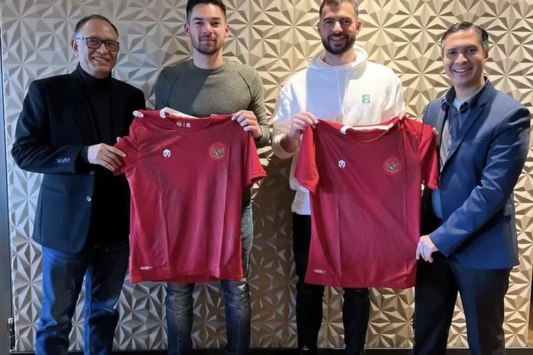 Hasani Abdulgani dan Hamdan Hamedan bertemu Sandy Walsh dan Jordi Amat di Belgia (Instagram/ hasaniabdulgani)