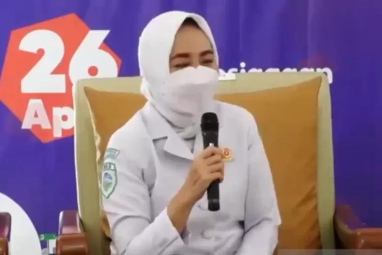 Tangkapan layar Kepala Badan Meteorologi, Klimatologi dan Geofisika (BMKG) Dwikorita Karnawati dalam konferensi pers Hari Kesiapsiagaan Bencana (HKB) 2022 diikuti secara daring di Jakarta, Senin (25/4/2022).  (ANTARA/Devi Nindy)