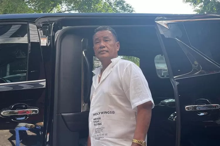 Hotman Paris disomasi AMIB perkara pencemaran nama baik terhadap PERADI (Gorajuara/ dok: Instagram/ hotmanparisofficial)