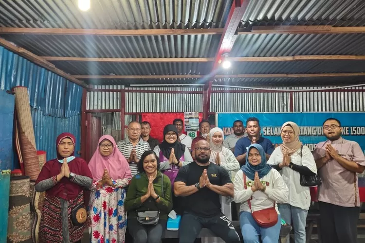 Pihak PT KPI RU VII Kasim Sorong Dan Wartawan Muslim Buka Puasa Bersama (Istimewa)