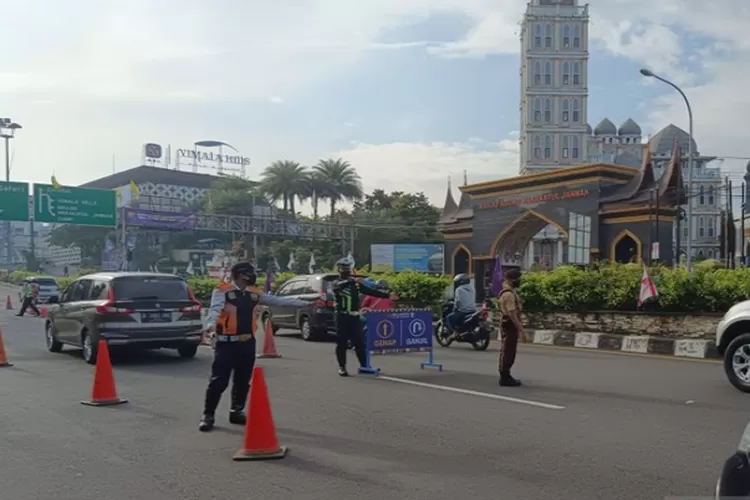 Mulai Hari Ini, Ganjil Genap Diberlakukan Di Kawasan Puncak Bogor ...