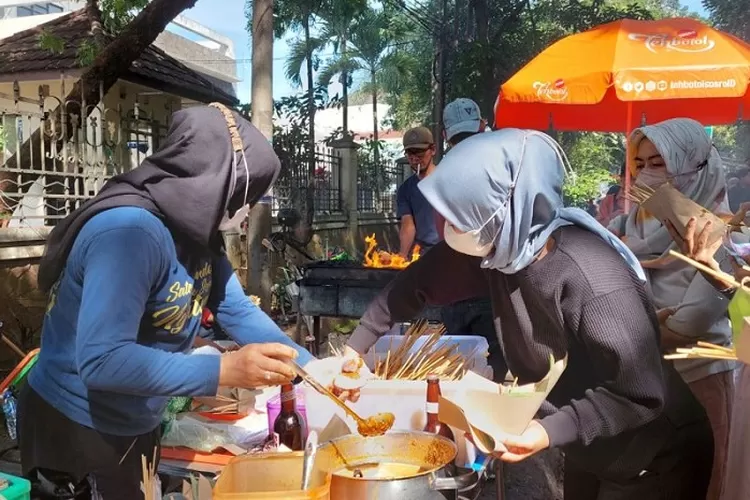 Sate Jando Mbok Ayu Ngatemi