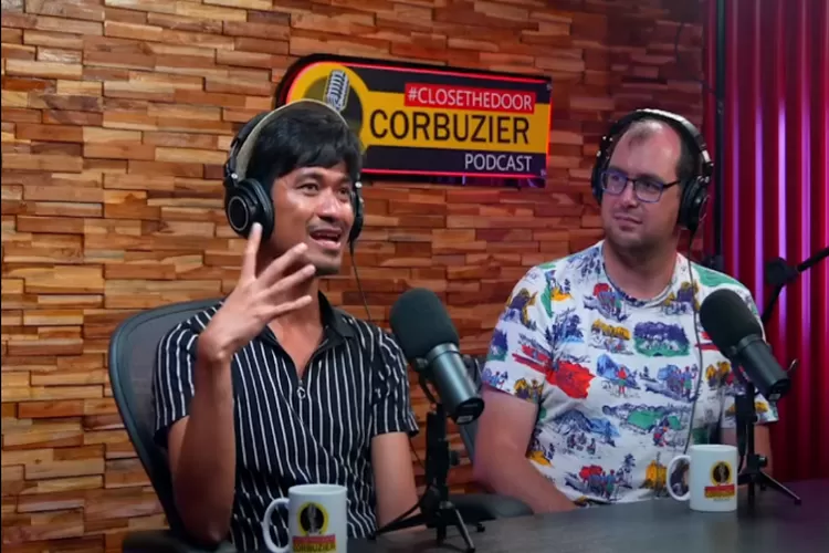  Usai Kontroversi Podcast Bareng Ragil Mahardika, Deddy Corbuzier Terancam Kehilangan Belasan Juta Subscriber (Tangkapan layar Youtube/Deddy Corbuzier)