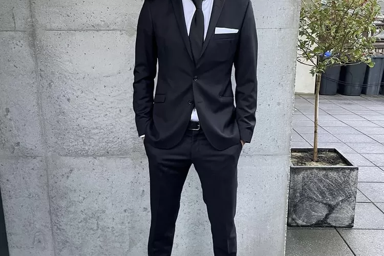 Pemain muda asal Norwegia, Erling Haaland segera bergabung dengan Manchester City dengan gaji fantastis (Instagram/@erling.haaland)