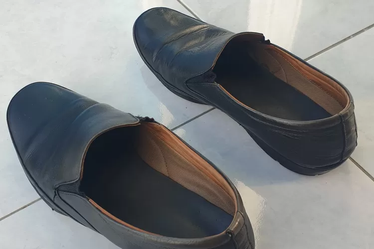 Sepatu Guru Selalu Mengkilat Usia 6 Tahun Harga Rp. 250.000 (GoraJuara.com/dok AKSI)
