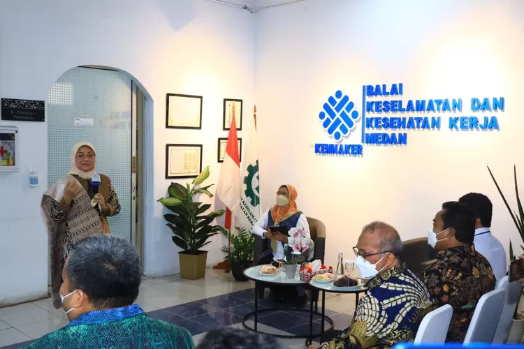 Menaker Ida Fauziyah kunjungi Balai K3, Medan, Sumatera Utara