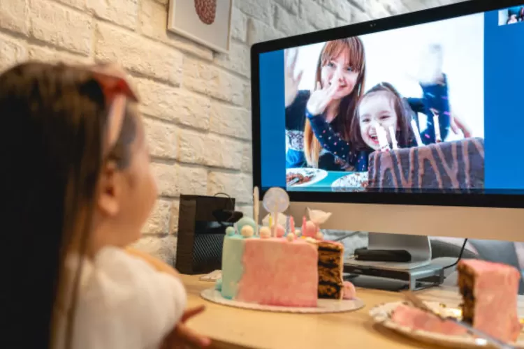  Ilustrasi nonton - Jadwal acara TV yang tayang di Trans 7 hari ini, 6 Oktober 2022. (Pixabay.com)