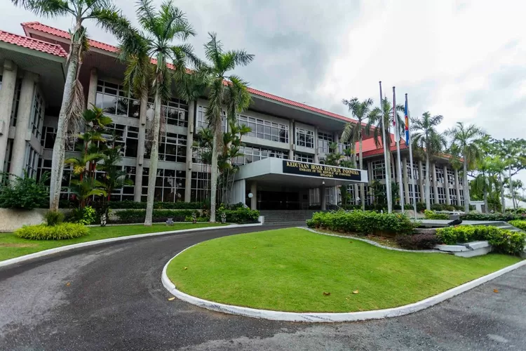 KBRI di Singapura telah mengirimkan Nota diplomatik kepada pemerintah Singapura terkait penolakan terhadap UAS untuk masuk ke Singapura. (kemenlu.go.id)