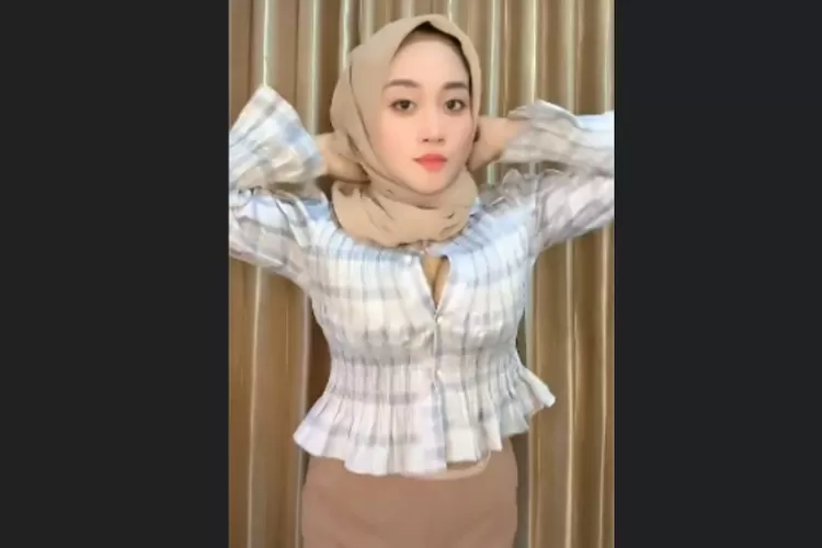 Tiktokers Berhijab Viral Pamer Payudara Minta Maaf Sumsel 24