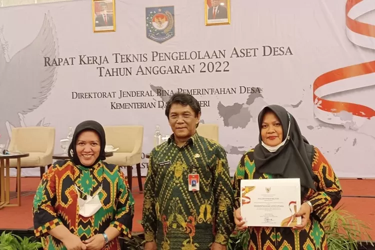 Luwu Utara Terima Penghargaan Binwas Bidang Pengelolaan Aset Desa, Senin (30/5/2022), di Jakarta. (Dok.LHR)