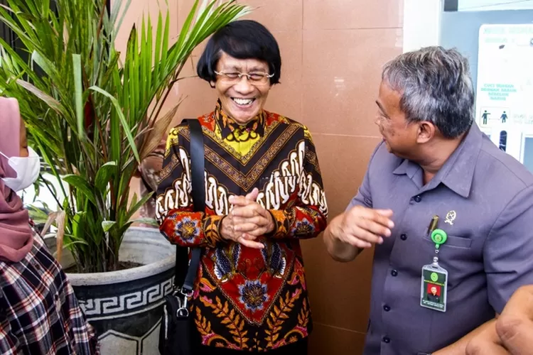 Kak Seto saat datang di Pengadilan Negeri (PN) Semarang. Kak Seto meminta pelaku pencabulan anak dihukum dengan berat.  (Ayosemarang.com/ Audrian Firhannusa)