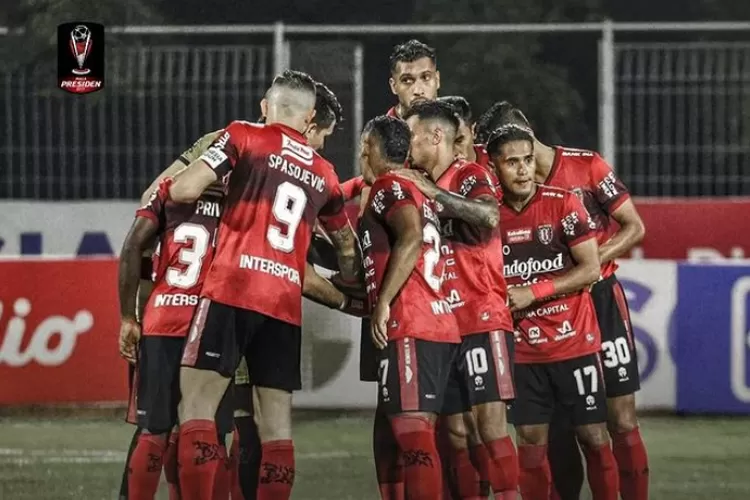 Linimasa Arema FC vs Dewa United Pertandingan yang Mengguncang Dunia Sepak Bola Indonesia