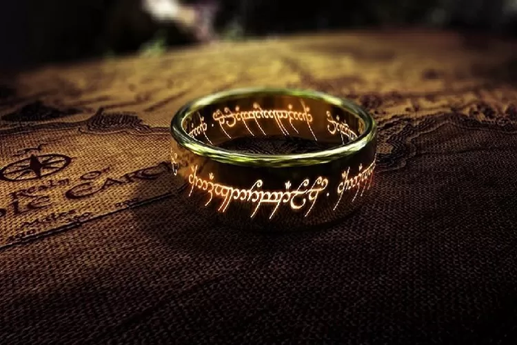 Sinopsis  The Lord of the Rings: The Fellowship of the Ring Tayang di Bioskop Trans TV Hari Ini Tanggal 10 Juni  2022 Pukul 21.30 WIB Tentang The One Ring (Instagram @the.lord.of.the.rings.official)