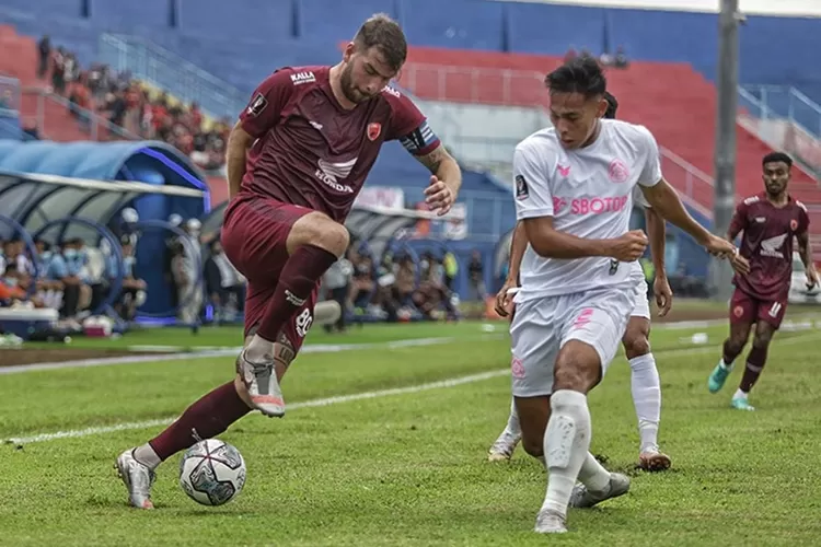 PSM Makassar vs Persik Kediri (Twitter/@psmmakassar)