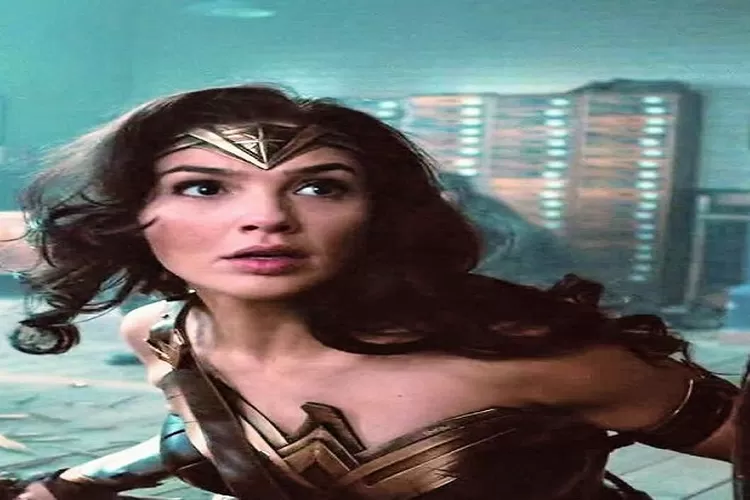 Sinopsis Film 'Wonder Woman' di Bioskop Trans TV Hari ini 19 Juni 2022 ( Twitter / @batherois)