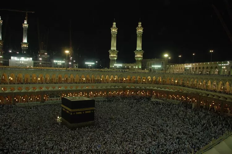 Sebentar Lagi Umat Muslim Seluruh Dunia Akan Berkumpul Di Mekah Dan Madinah Untuk Melaksanakan Ibadah Haji (pexels / Glady)