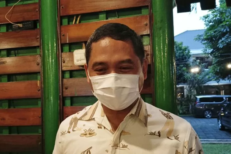 Kepala Sub Direktorat Standar Cegah dan Tindak Direktorat Keamanan dan Keselamatan Korps Lalu Lintas Polri Kombes Pol Mohammad Tora dalam acara bincang santai bersama Forum Wartawan Otomotif (Forwot) di Jakarta, Jumat (17/6/2022).  (ANTARA/Fathur Rochman)