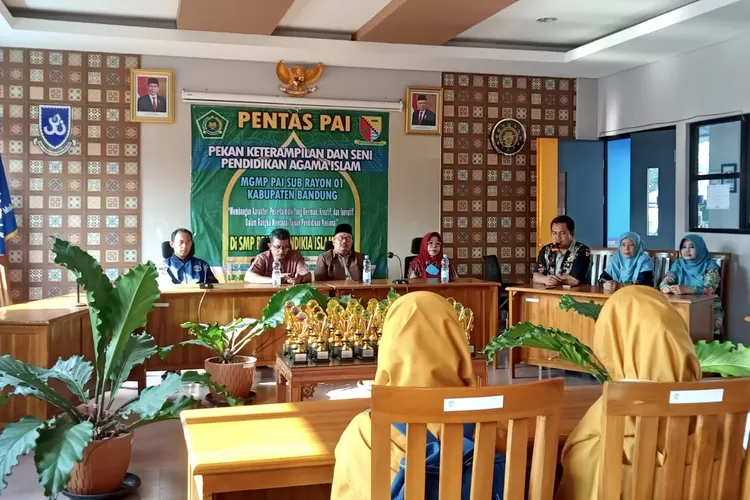 Pembukaan Pentas Agama Islam diaula SMP Prima Cendekia Islami 