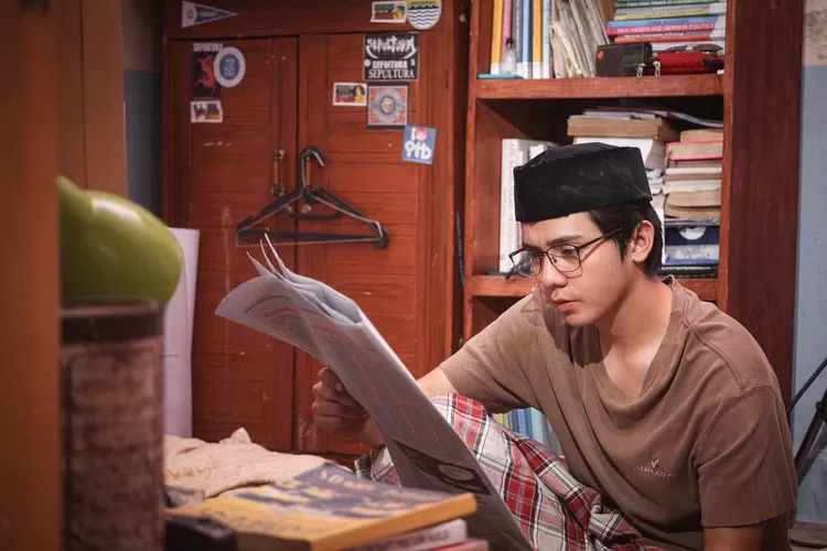 Profil dan biodata Arbani Yasiz perankan Alif di Film Ranah 3 Warna (Instagram @arbaniyasiz)