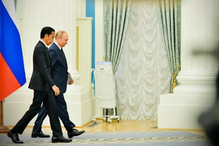 Presiden Jokowi dan Presiden Putin di Istana Kremlin, Moskow, Rusia. (BPMI Setpres.)