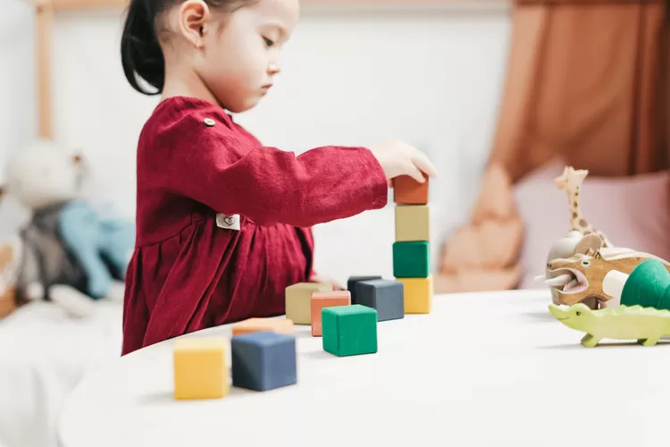 Ide Mainan Montessori Untuk si Kecil (Akun pexel cottonbro)