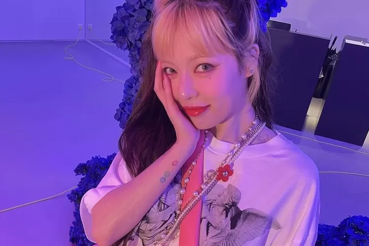 HyunA Memperlihatkan Jari Kakinya yang Lecet dan Bengkak (Gorajuara.com/Instagram HyunA @hyunah_aa)