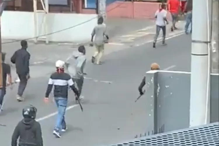 Kerusuhan Jogja Hari Ini Pecah di Babarsari, Diduga Konflik 2 Kelompok Massa, Disebut Gegara Ini (Twitter)