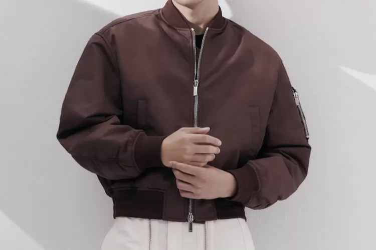 Dispatch Mencari Bukti Kasus Bullying Nam Joo Hyuk Saat Masih Sekolah (Gorajuara.com/Insagram Nam Joo Hyuk @skawngur)