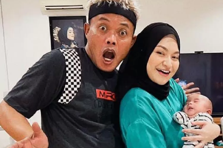 Nathalie Holscher gugat cerai Sule. (Gorajuara/ dok: Instagram/ ferdinan_sule)