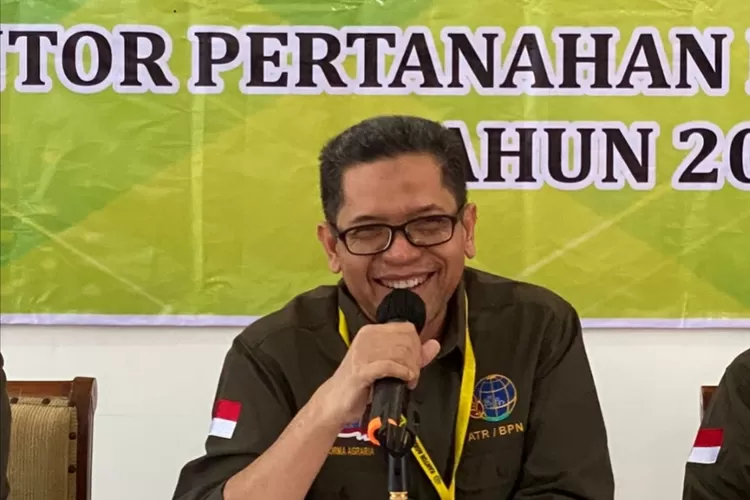 Kepala Kantor Pertanahan Kota Semarang Sigit Rachmawan Adhi menegaskan layanan urus tanah Kota Semarang tak harus sulit dan menargetkan 110 ribu sertipikat PTSL di tahun 2023 selesai (AG Sofyan )
